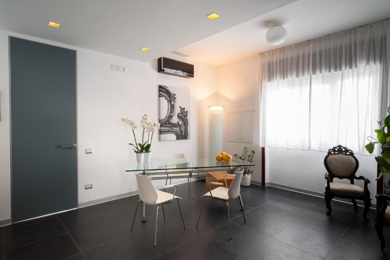 President Suite Salerno Buitenkant foto